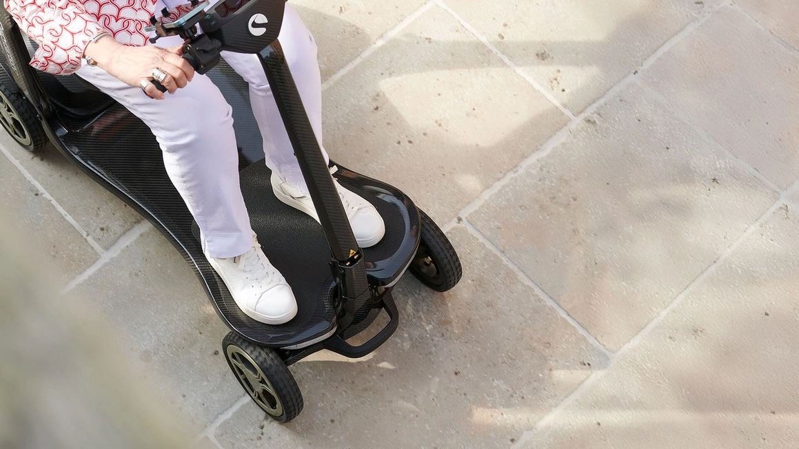 opvouwbare scootmobiel met veel beenruimte