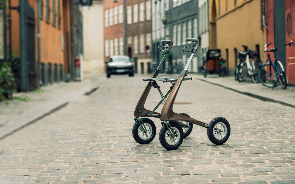 byacre carbon sfeer foto