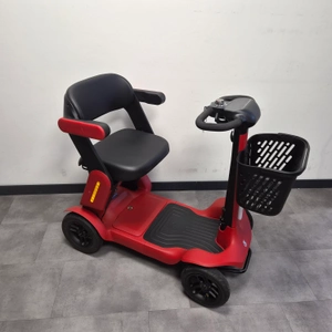 Rode Paiseec lichtgewicht opvouwbare scootmobiel showroommodel