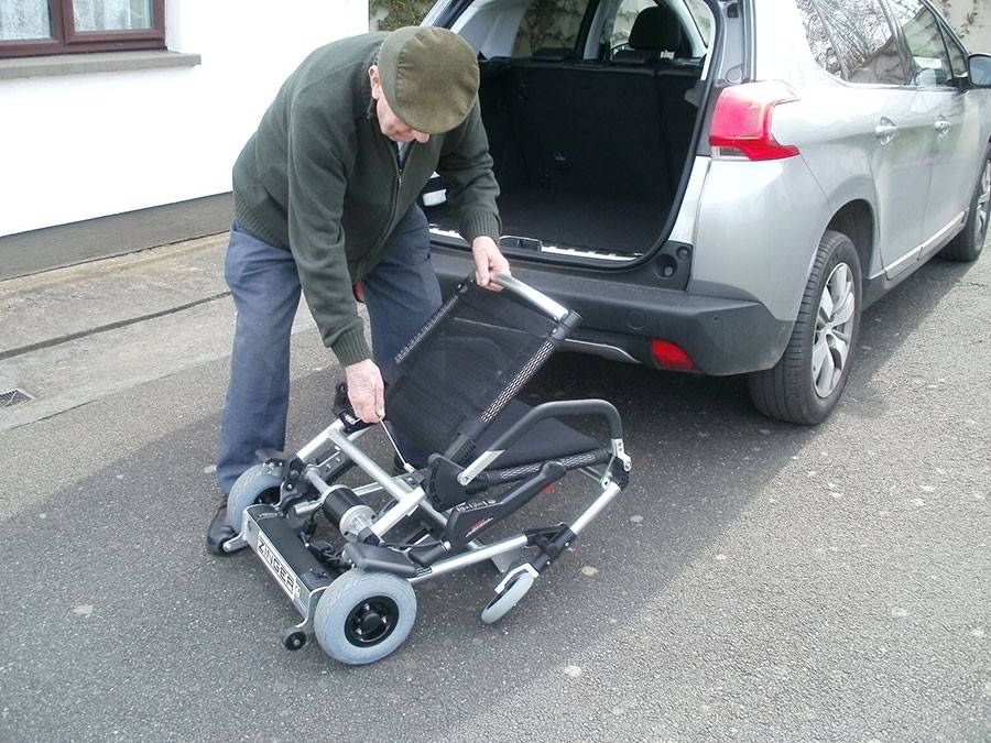 Zinger Rolstoel - Unieke Opvouwbare Elektrische Rolstoel - 17 Kg
